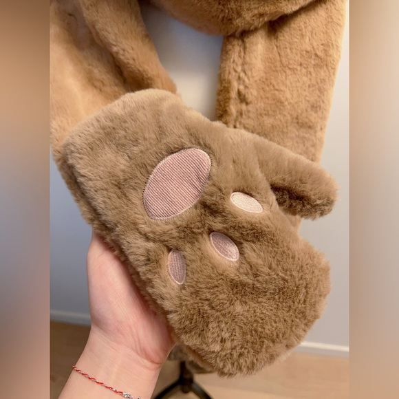 Fluffy super cute fur hooded scarf with gloves. BRAND NEW! Good for ski helmets. - Picture 3 of 9